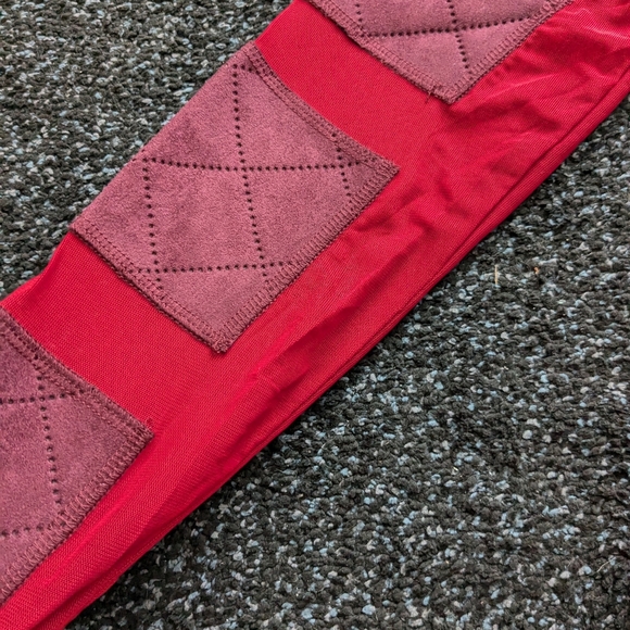 Brand new Burgundy cutout mesh quilted jacket size S - Picture 6 of 16